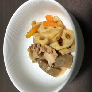 主菜にしてガッツリ食べよう、豚肉のきんぴら炒め